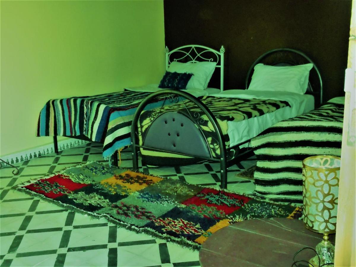 Tifinagh Guest House 梅尔祖卡 外观 照片