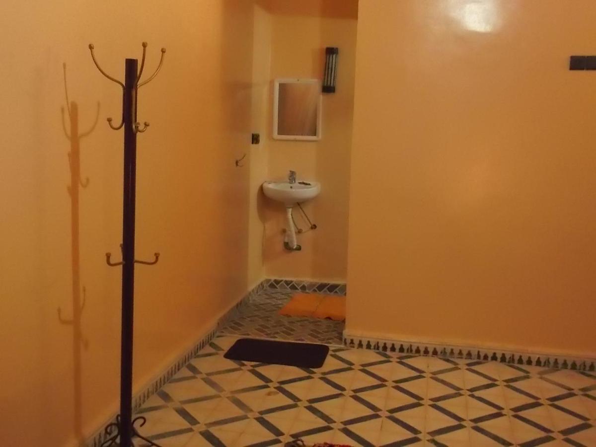 Tifinagh Guest House 梅尔祖卡 外观 照片