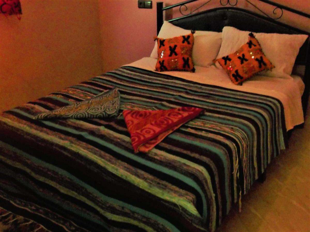 Tifinagh Guest House 梅尔祖卡 外观 照片