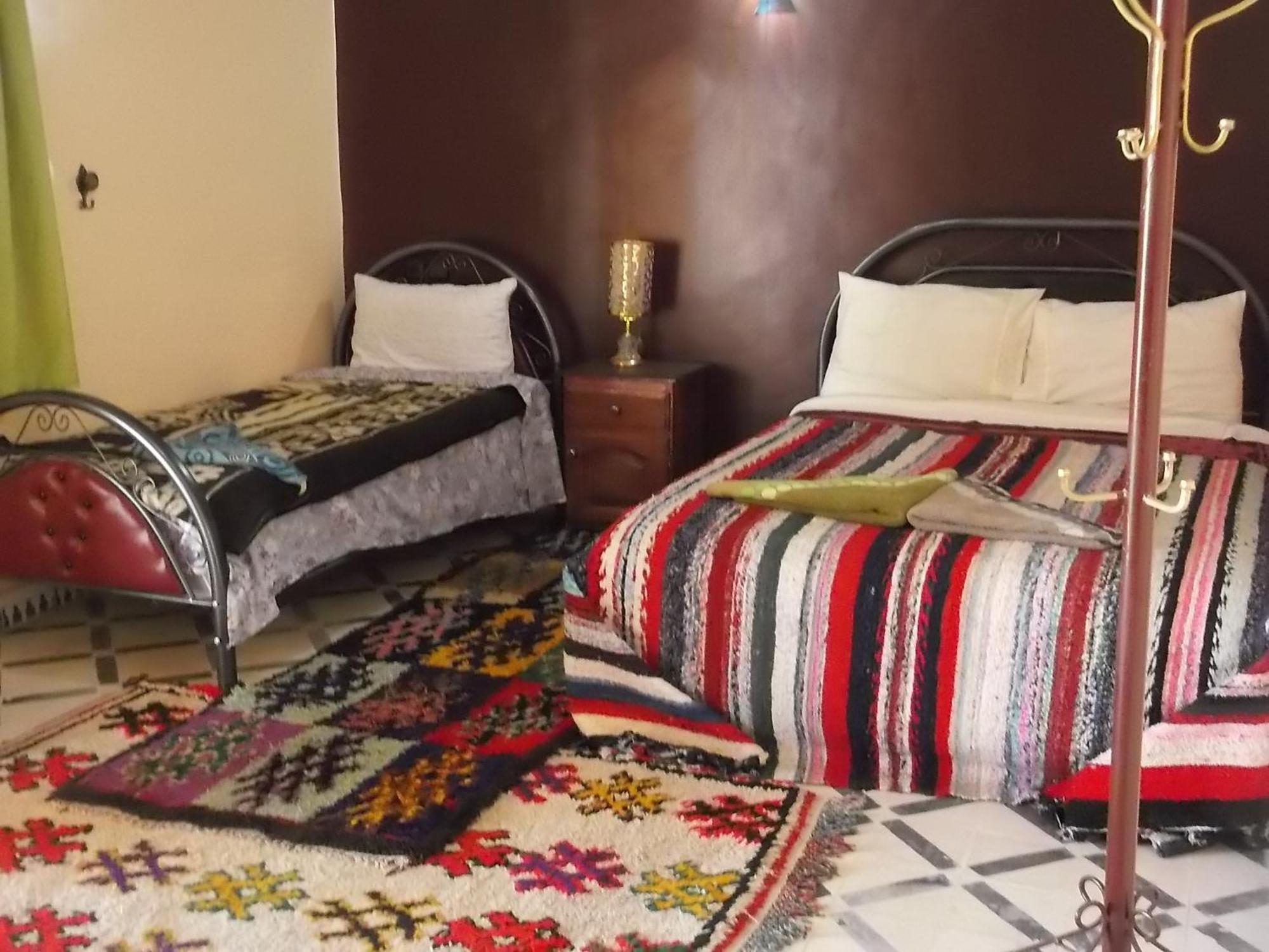 Tifinagh Guest House 梅尔祖卡 外观 照片
